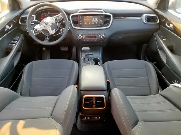 5XYPG4A59KG494691 2019 KIA SORENTO - Image 8