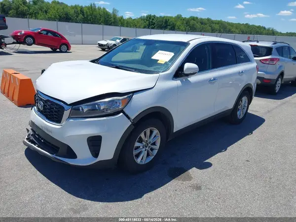 5XYPG4A59KG494948 2019 KIA SORENTO - Image 2