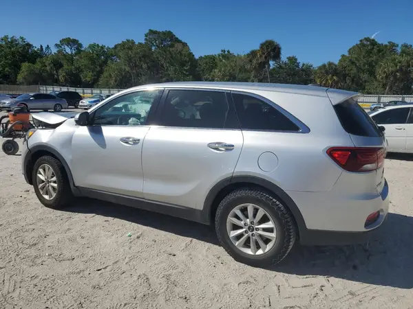 5XYPG4A59KG497736 2019 KIA SORENTO - Image 2