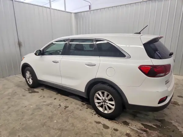 5XYPG4A59KG512266 2019 KIA SORENTO - Image 2