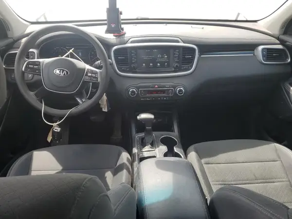 5XYPG4A59KG555036 2019 KIA SORENTO - Image 8