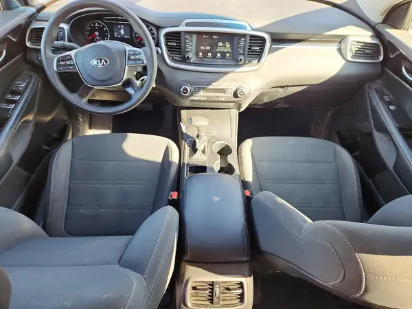 5XYPG4A59KG570233 2019 KIA SORENTO - Image 8