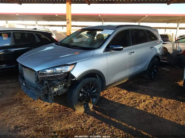 5XYPG4A59KG590661 2019 KIA SORENTO - Image 2