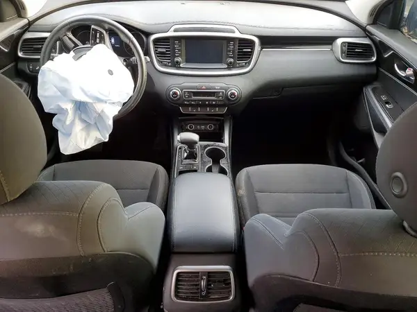 5XYPG4A59KG599442 2019 KIA SORENTO - Image 8