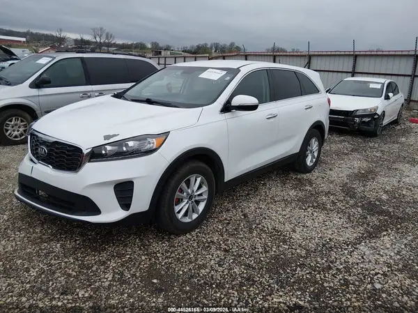 5XYPG4A59LG614314 2020 KIA SORENTO - Image 2