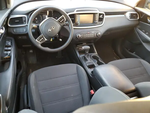 5XYPG4A59LG615950 2020 KIA SORENTO - Image 8