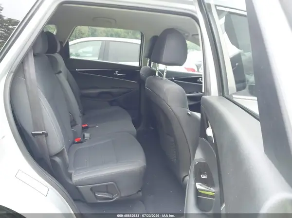 5XYPG4A59LG621618 2020 KIA SORENTO - Image 8