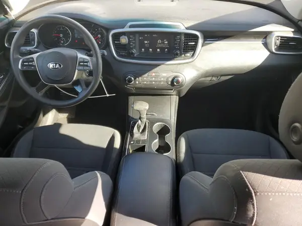 5XYPG4A59LG633817 2020 KIA SORENTO - Image 8