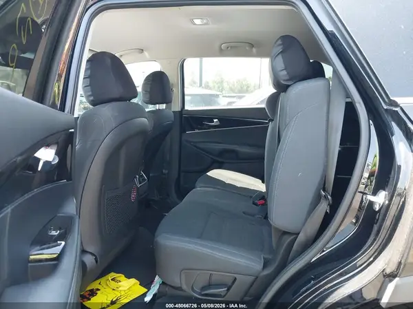 5XYPG4A59LG693757 2020 KIA SORENTO - Image 8