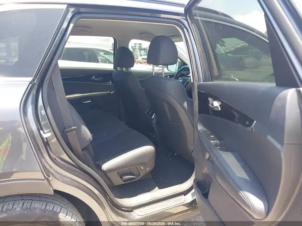 5XYPG4A59LG694164 2020 KIA SORENTO - Image 8