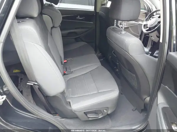 5XYPG4A59LG703168 2020 KIA SORENTO - Image 8