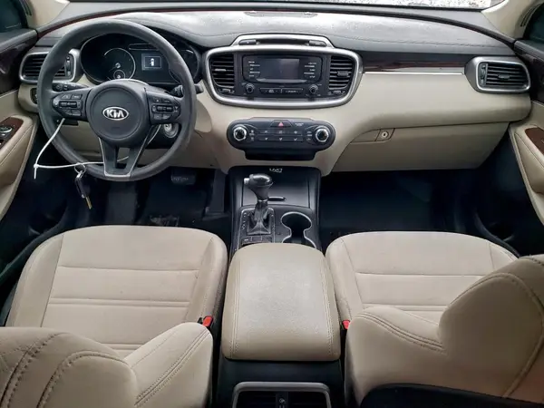 5XYPG4A5XGG002743 2016 KIA SORENTO - Image 8
