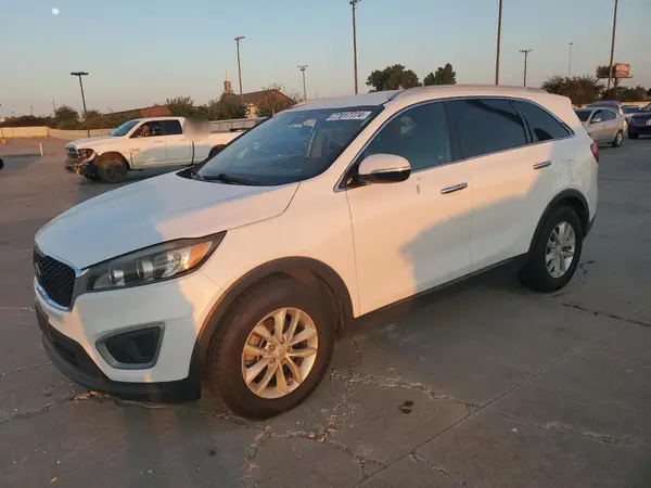 5XYPG4A5XGG009594 2016 KIA SORENTO - Image 1