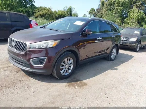 5XYPG4A5XGG037458 2016 KIA SORENTO - Image 2