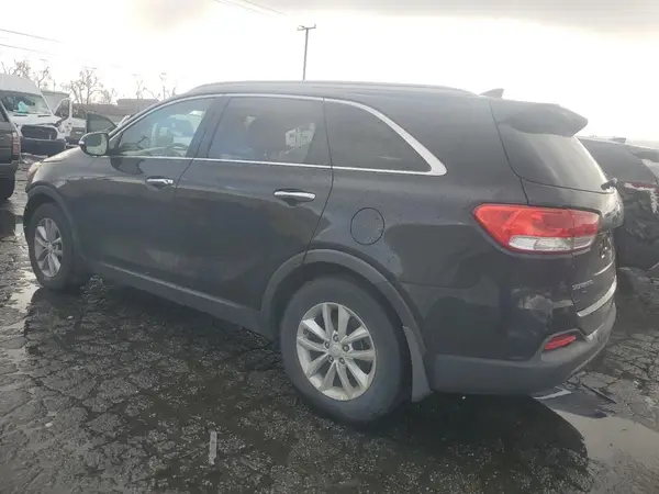 5XYPG4A5XGG069116 2016 KIA SORENTO - Image 2