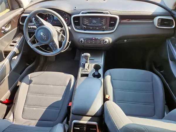 5XYPG4A5XGG111221 2016 KIA SORENTO - Image 8