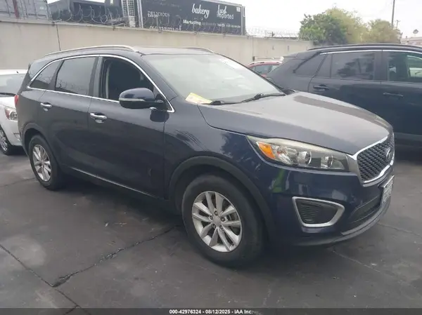 5XYPG4A5XGG147829 2016 KIA SORENTO - Image 1