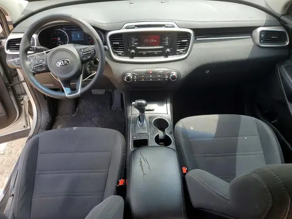5XYPG4A5XGG152318 2016 KIA SORENTO - Image 8