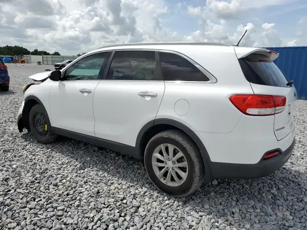5XYPG4A5XGG152724 2016 KIA SORENTO - Image 2