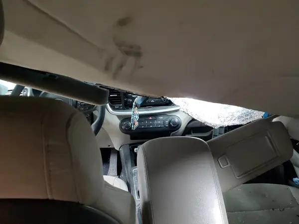 5XYPG4A5XHG217007 2017 KIA SORENTO - Image 8