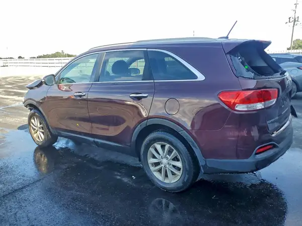 5XYPG4A5XJG387177 2018 KIA SORENTO - Image 2