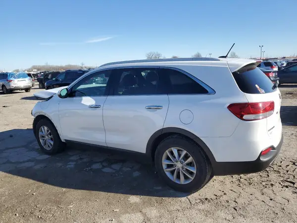 5XYPG4A5XJG388166 2018 KIA SORENTO - Image 2