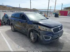 5XYPG4A5XJG389222 2018 KIA SORENTO