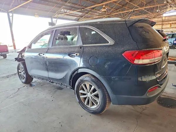5XYPG4A5XJG404690 2018 KIA SORENTO - Image 2