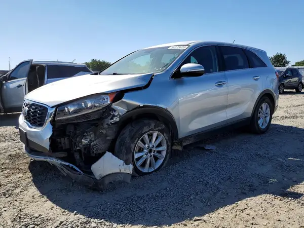 5XYPG4A5XKG446228 2019 KIA SORENTO - Image 1