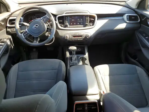 5XYPG4A5XKG446228 2019 KIA SORENTO - Image 8