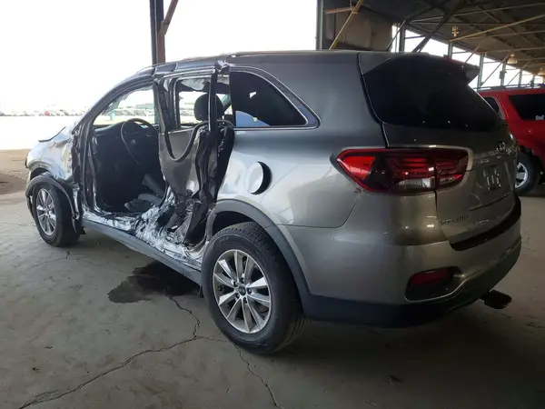 5XYPG4A5XKG446648 2019 KIA SORENTO - Image 2