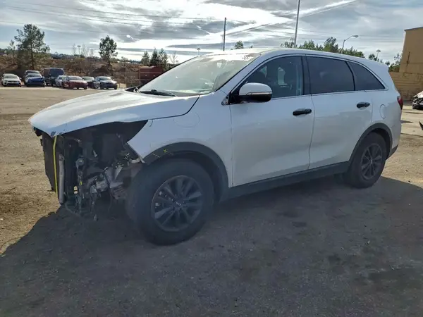 5XYPG4A5XKG481917 2019 KIA SORENTO - Image 1