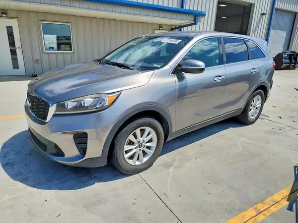 5XYPG4A5XKG487653 2019 KIA SORENTO - Image 1