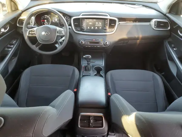 5XYPG4A5XKG490651 2019 KIA SORENTO - Image 8