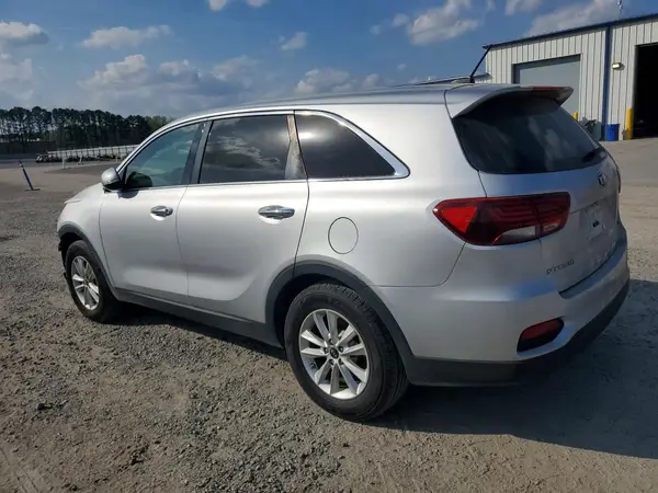 5XYPG4A5XKG492657 2019 KIA SORENTO - Image 2