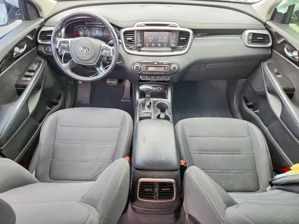 5XYPG4A5XKG534048 2019 KIA SORENTO - Image 8