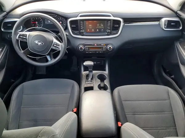 5XYPG4A5XKG545132 2019 KIA SORENTO - Image 8