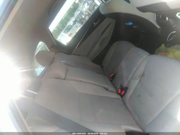5XYPG4A5XKG551092 2019 KIA SORENTO - Image 8