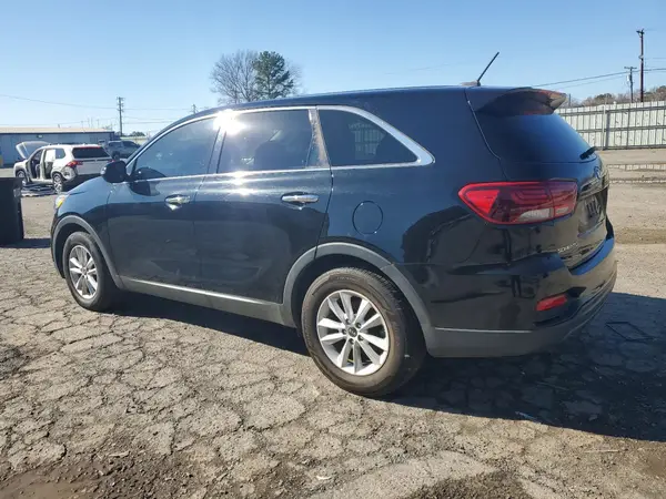 5XYPG4A5XKG571889 2019 KIA SORENTO - Image 2