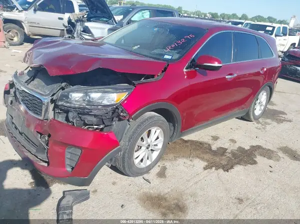 5XYPG4A5XLG628223 2020 KIA SORENTO - Image 2