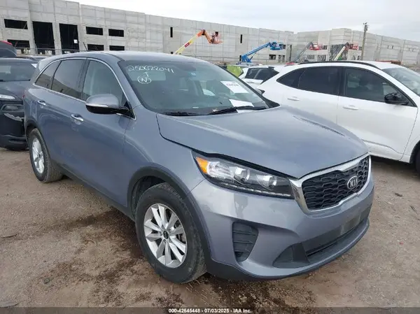 5XYPG4A5XLG669693 2020 KIA SORENTO - Image 1