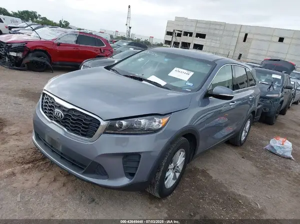 5XYPG4A5XLG669693 2020 KIA SORENTO - Image 2