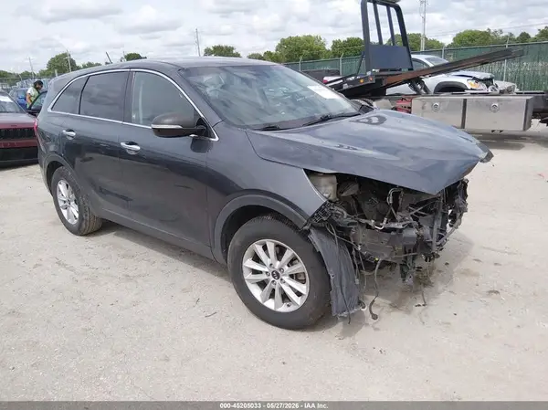 5XYPG4A5XLG671587 2020 KIA SORENTO - Image 1