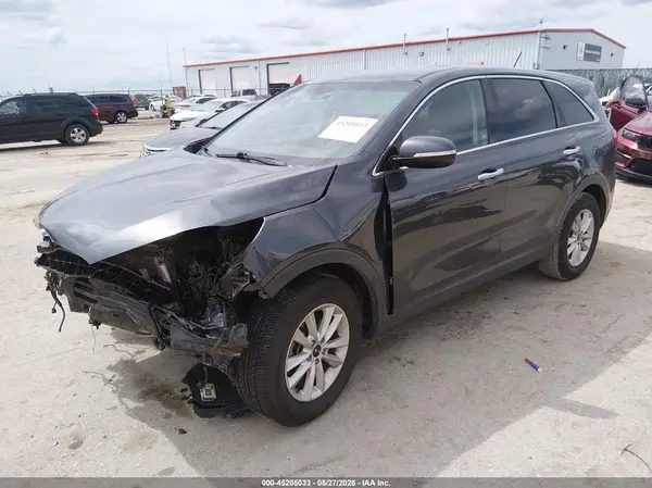 5XYPG4A5XLG671587 2020 KIA SORENTO - Image 2
