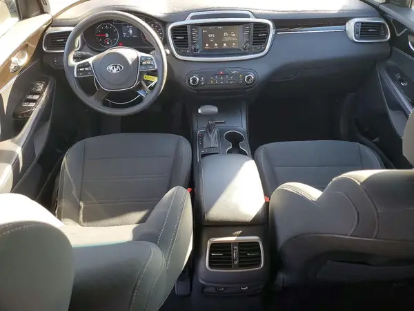5XYPG4A5XLG678149 2020 KIA SORENTO - Image 8