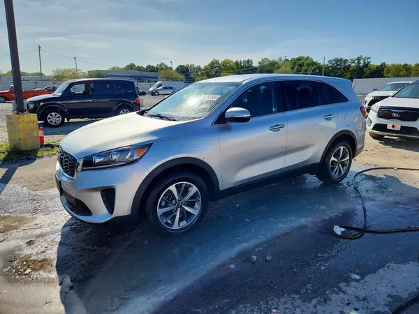 5XYPG4A5XLG682749 2020 KIA SORENTO - Image 1