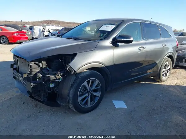 5XYPG4A5XLG690270 2020 KIA SORENTO - Image 2