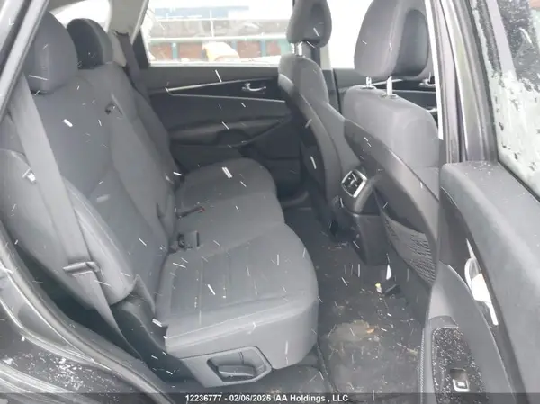 5XYPGDA11GG051178 2016 KIA SORENTO - Image 8