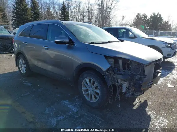 5XYPGDA12GG162967 2016 KIA SORENTO - Image 1