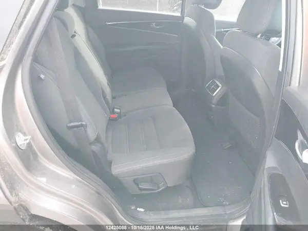 5XYPGDA13GG106357 2016 KIA SORENTO - Image 8